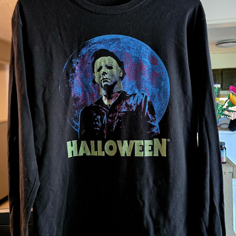 Halloween Graphic Long Sleeve Shirt